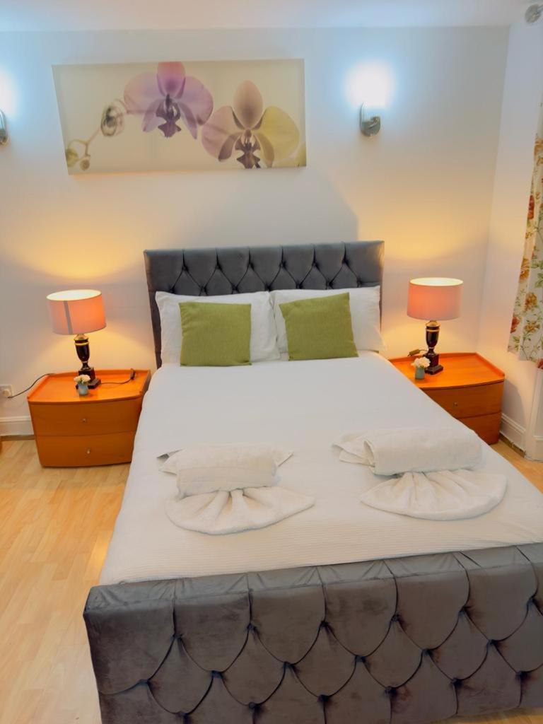 Bright Budget Studio Apartment In Central London Ngoại thất bức ảnh