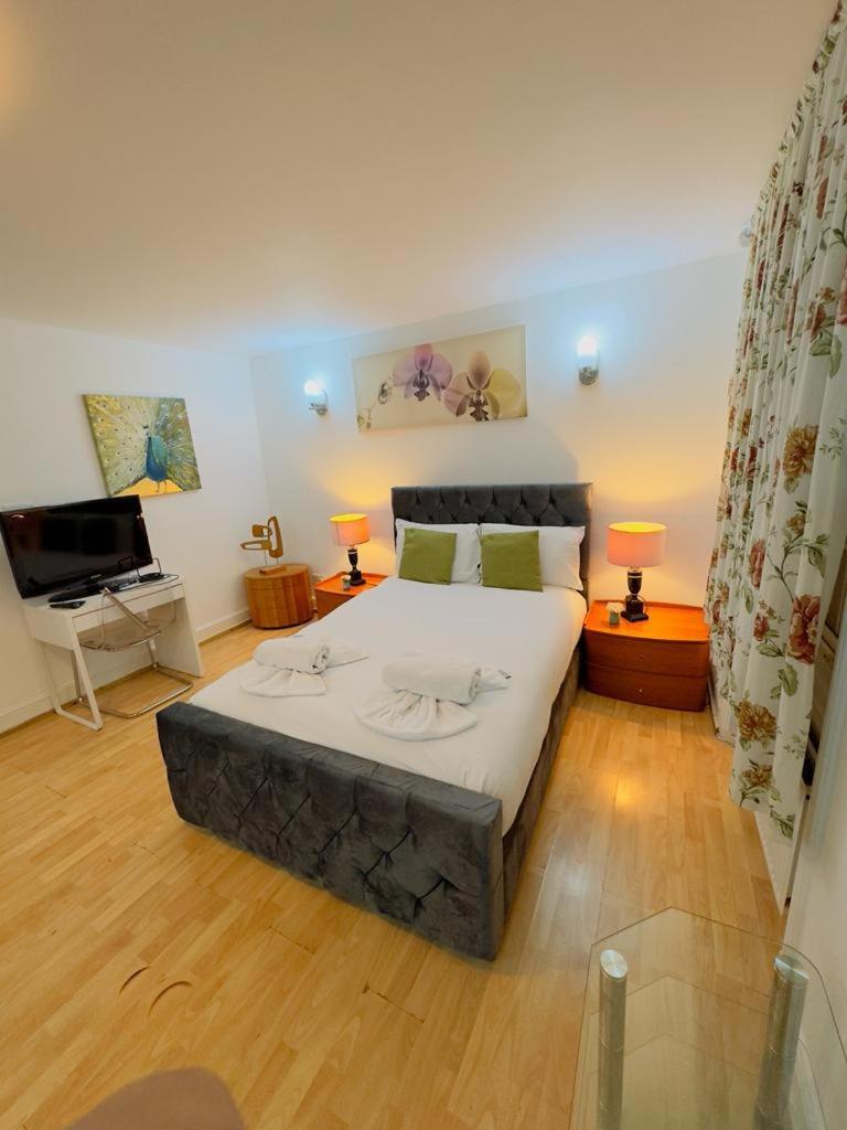 Bright Budget Studio Apartment In Central London Ngoại thất bức ảnh
