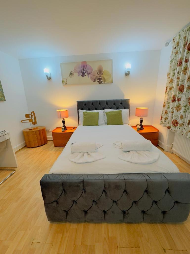 Bright Budget Studio Apartment In Central London Ngoại thất bức ảnh